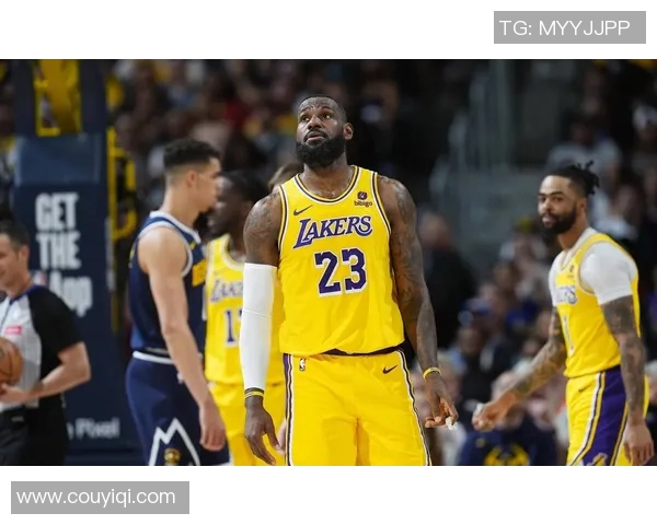 詹姆斯再创辉煌里程碑湖人客场力克国王展现强大实力