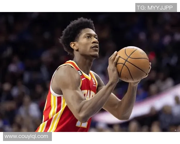 亨特引爆半场攻势！单挑巴雷特命中压哨三分，半场16分5篮板统治攻防