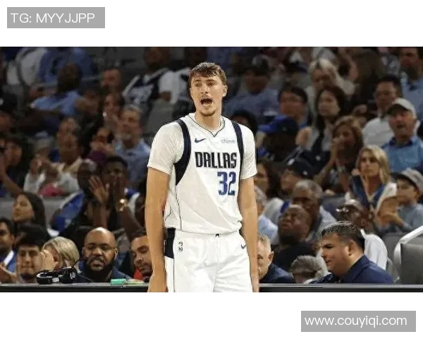 下半场隐身!弗拉格10中5得到12分6篮板2助攻 下半场隐身!弗拉格10中5得到12分6篮板2助攻