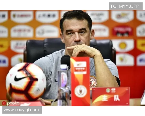 哈迪暂停训话：要求球员每场都拼尽全力