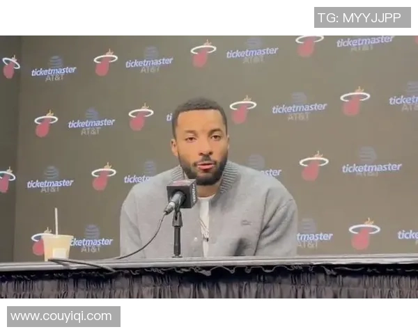 鲍威尔谈希罗:我俩训练的次数不断增加,一切只会越来越好 鲍威尔谈希罗:我俩训练的次数不断增加,一切只会越来越好