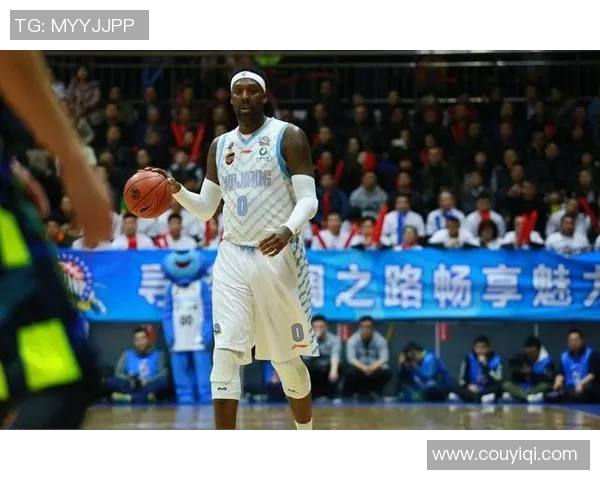 新疆男篮战术执行失误致关键球未果